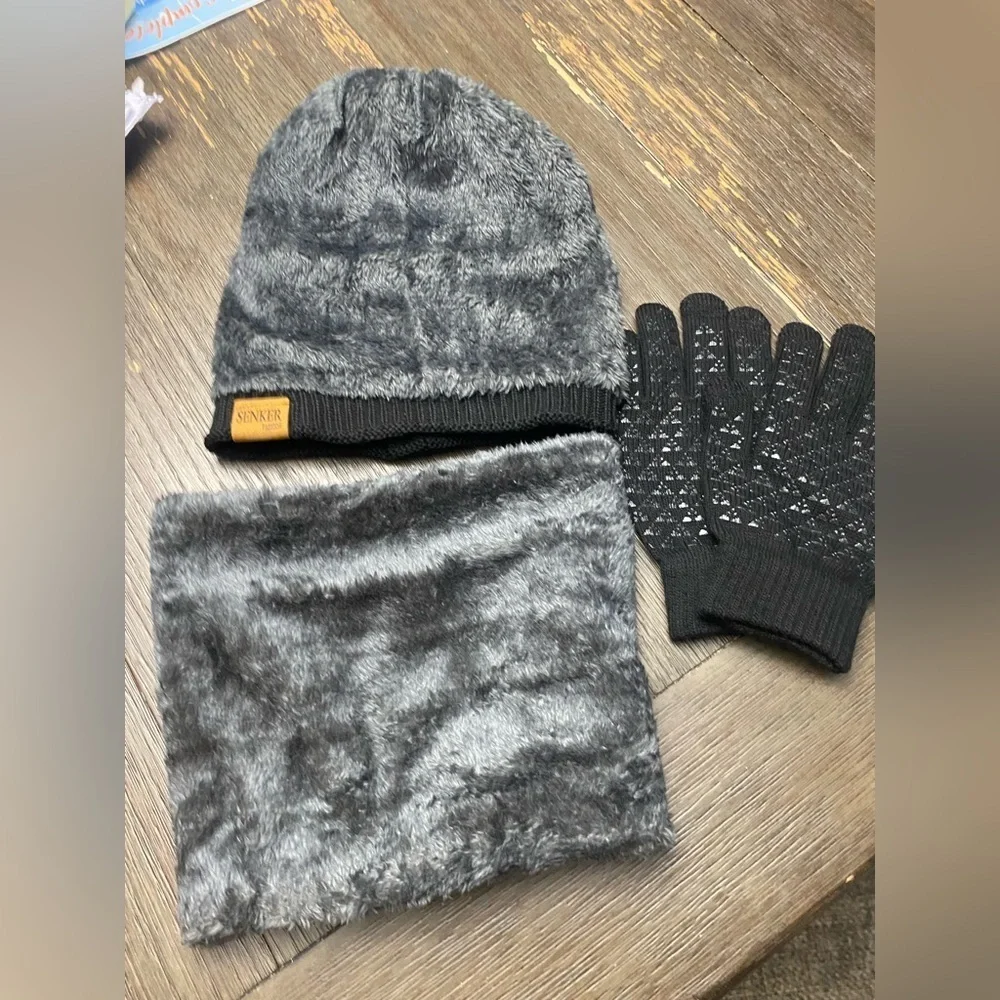 Senker Fashion Winter Beanie Hat Scarf and Touchscreen Gloves Set for Men,
